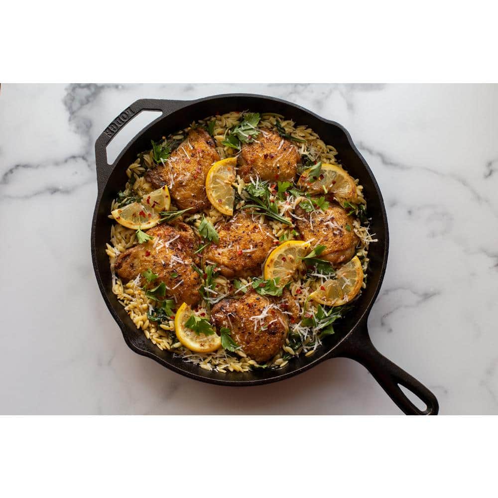 12 in. Cast Iron Skillet in Black with Pour Spout - Hercitys