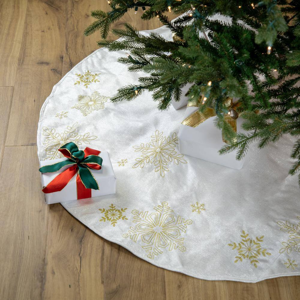 48 in. Gold and White Snowflake Embroidered Christmas Tree Skirt - Hercitys