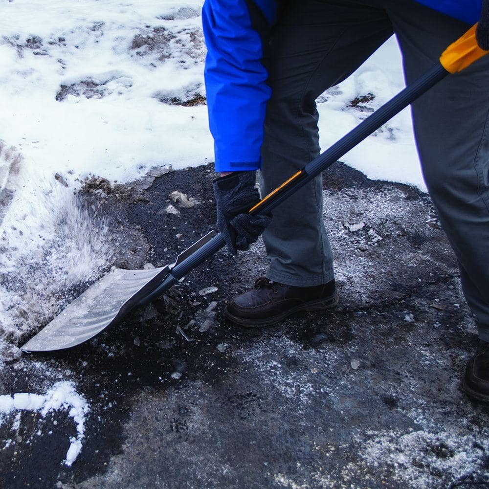 38.3 in. Steel Handle Aluminum Blade Snow Shovel - Hercitys