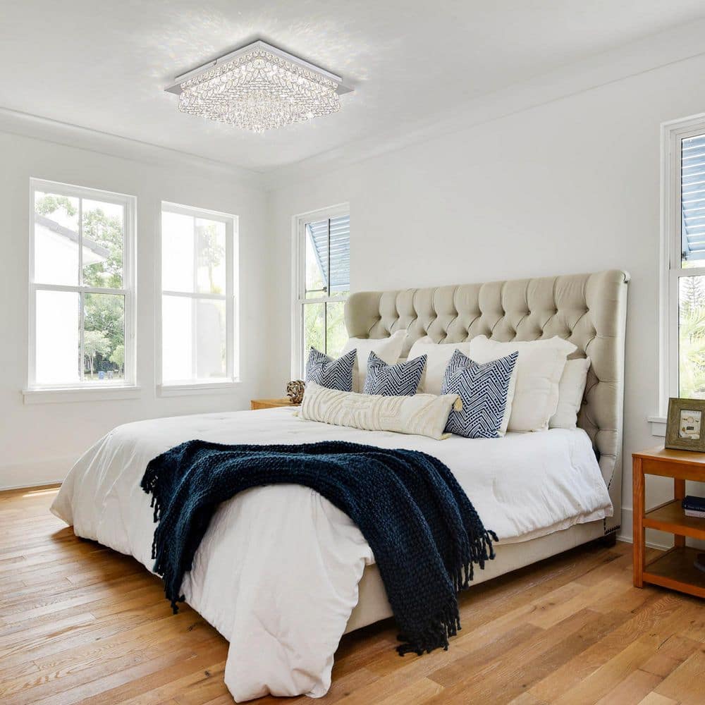 15 In. 18-Watt Modern Silver Integrated LED Flush Mount Lighting with Crystal Glass Shade Bedroom Ceiling Light - Hercitys