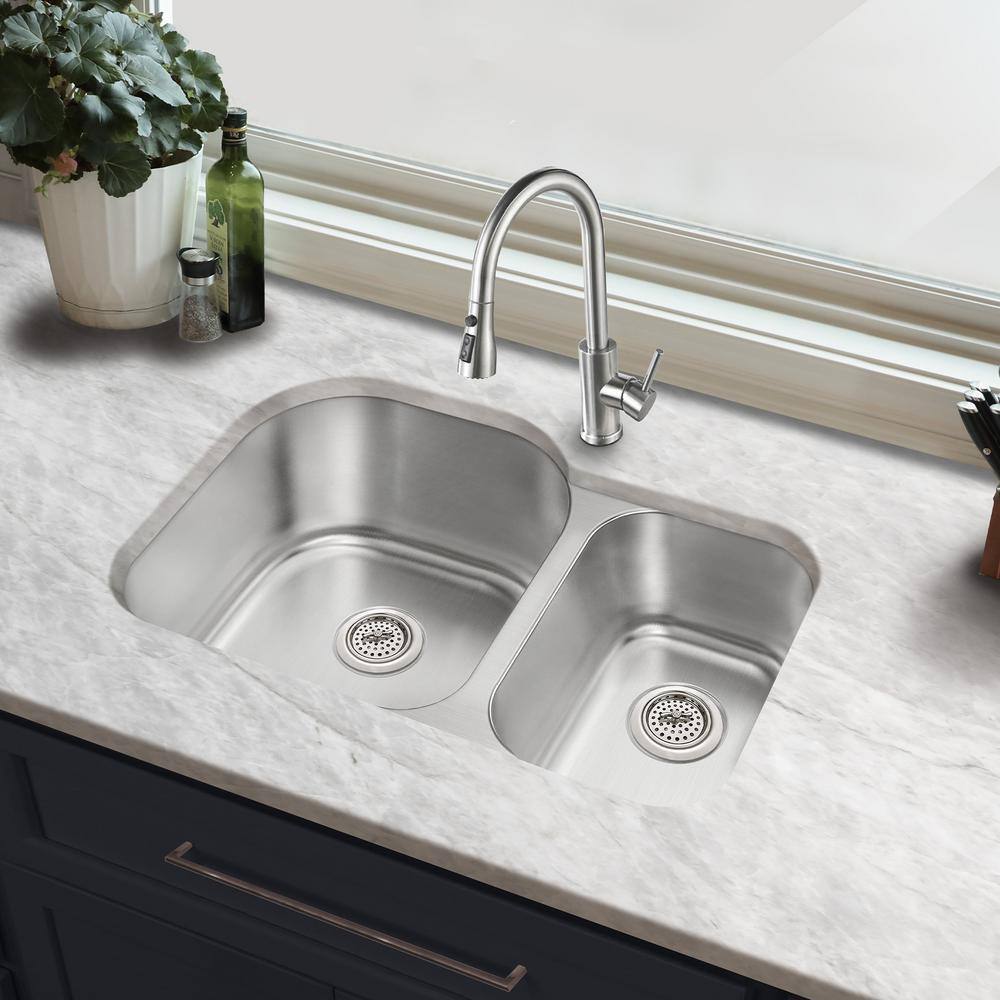 32 in. Undermount 70/30 Double Bowl 18 Gauge Stainless Steel Kitchen Sink - Hercitys