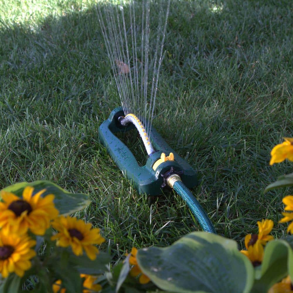 3200 sq. ft Oscillating Sprinkler - Hercitys
