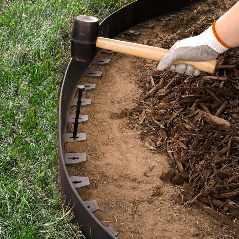 40 ft. L x 2.5 in. W x 4 in. H High Wall Black Plastic No-Dig Landscape Edging - Hercitys