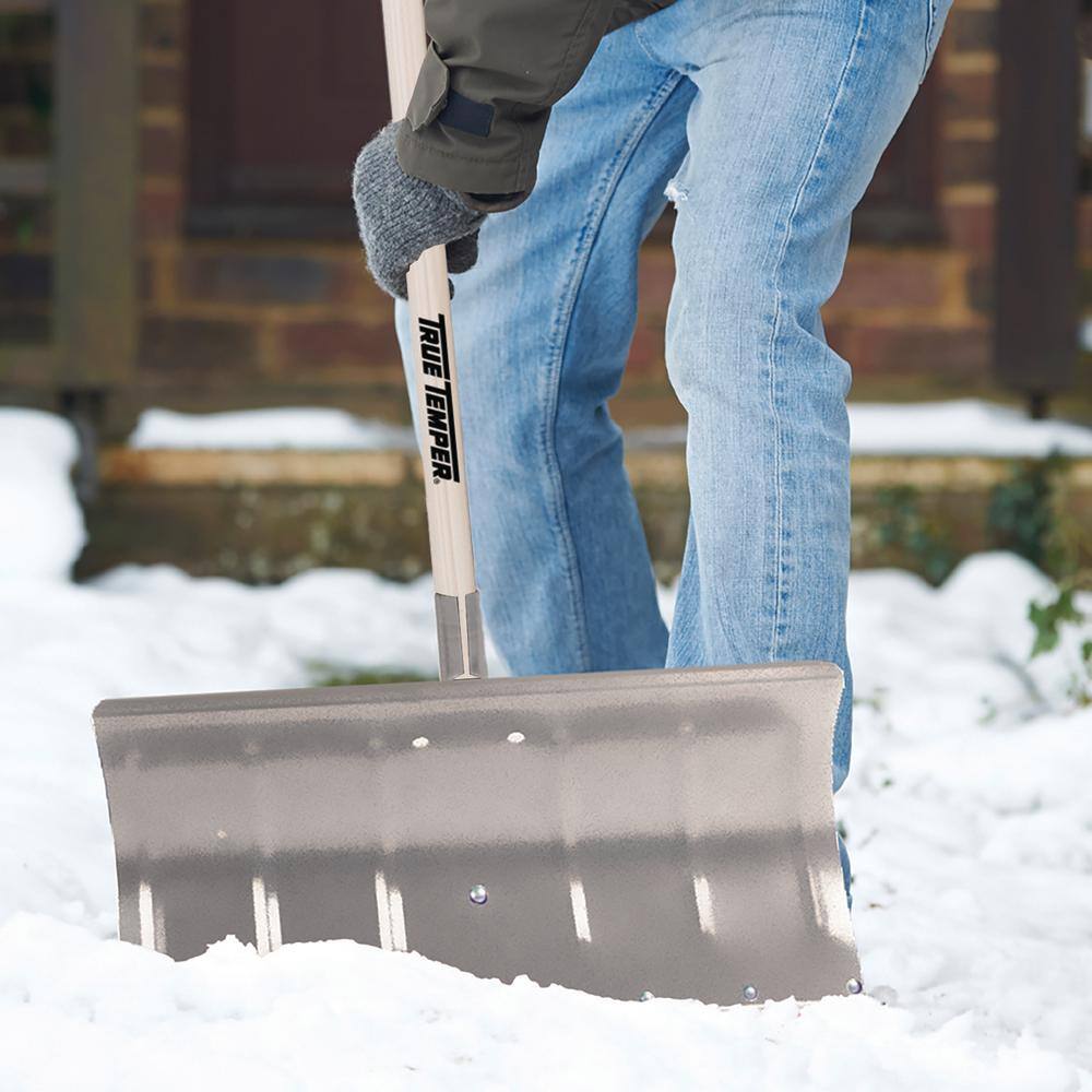 24 in. Aluminum Snow Pusher - Hercitys