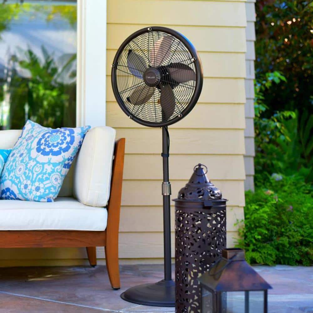 18 in. 3-Speed Outdoor Misting Fan and Pedestal Fan Combination with Sturdy All Metal Design for 600 sq. ft. – Brown - Hercitys