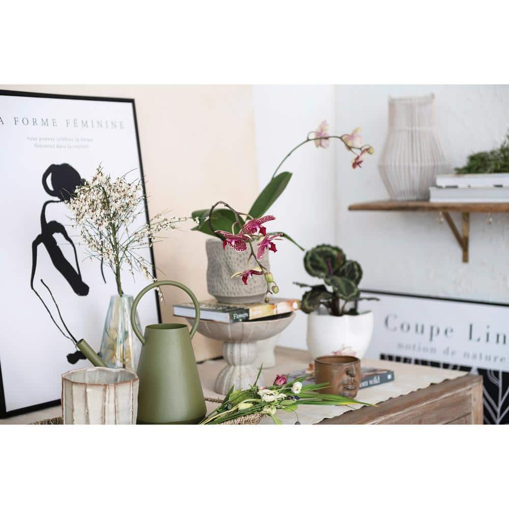 10.37 in. 54.1 fl. oz. Tan Beige Stoneware Footed Serving Bowl - Hercitys