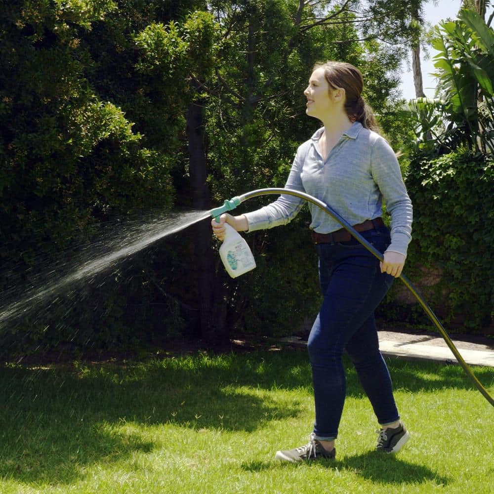 32 oz. Natural Insect Killer with Plant-Based Essential Oils for Lawns & Landscaping, Hose End Spray Bottle - Hercitys