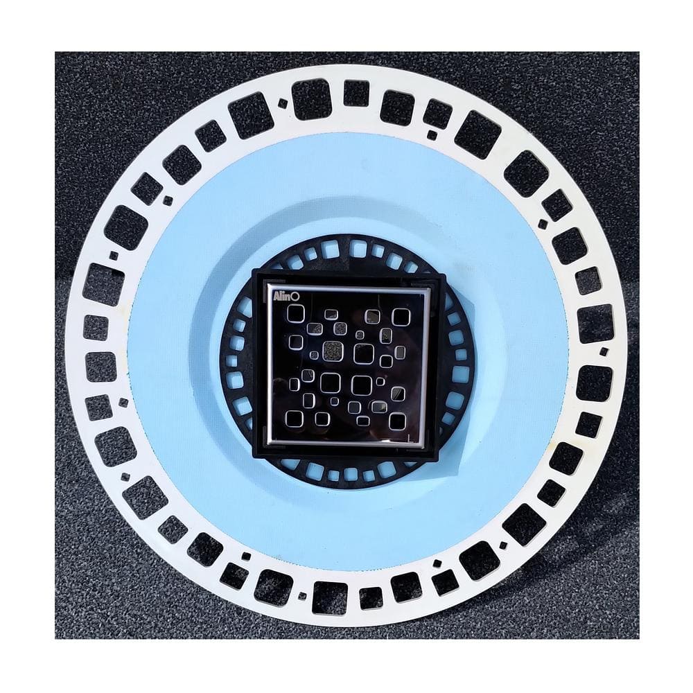 2-in-1 PVC Drain 4 in. x 4 in., Black - Hercitys