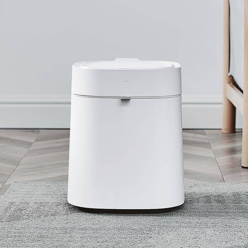 3.5 Gal. White Smart Plastic Household Trash Can - Hercitys