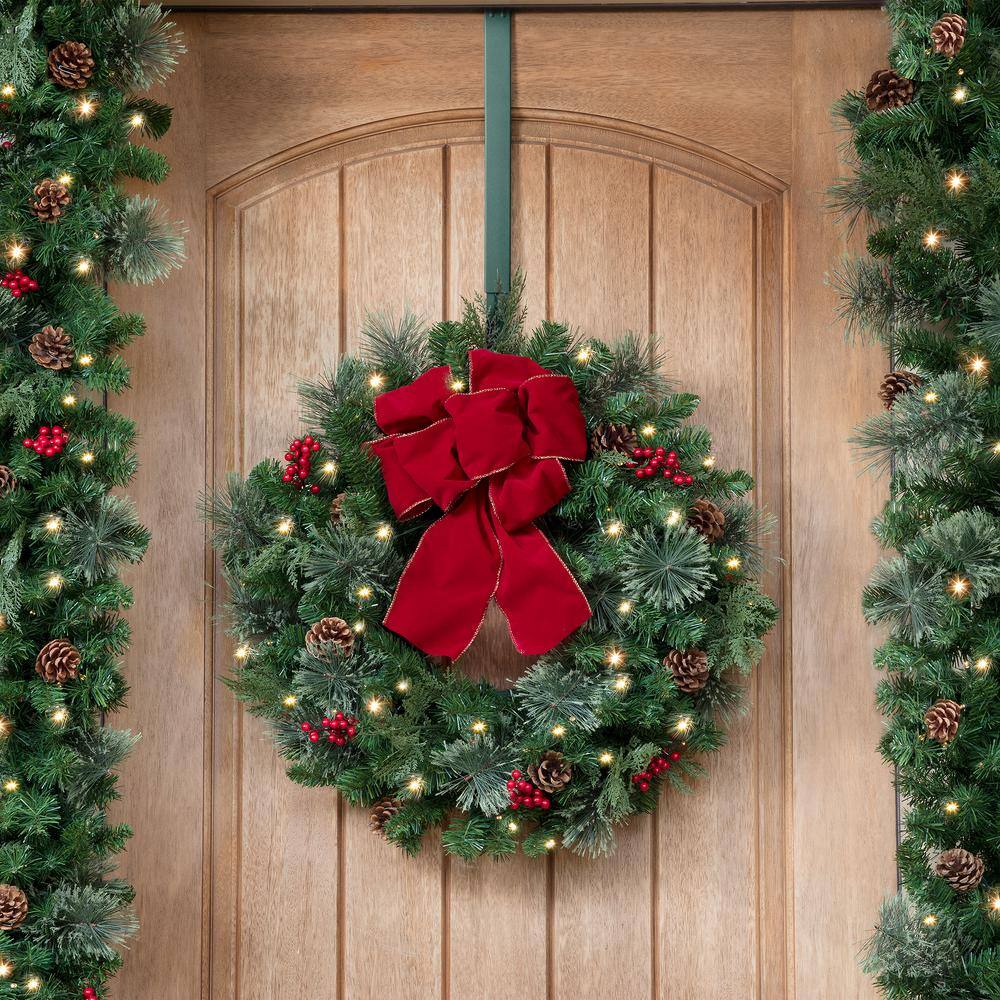 15.75 in. Green Metal Adjustable Wreath Hanger - Hercitys