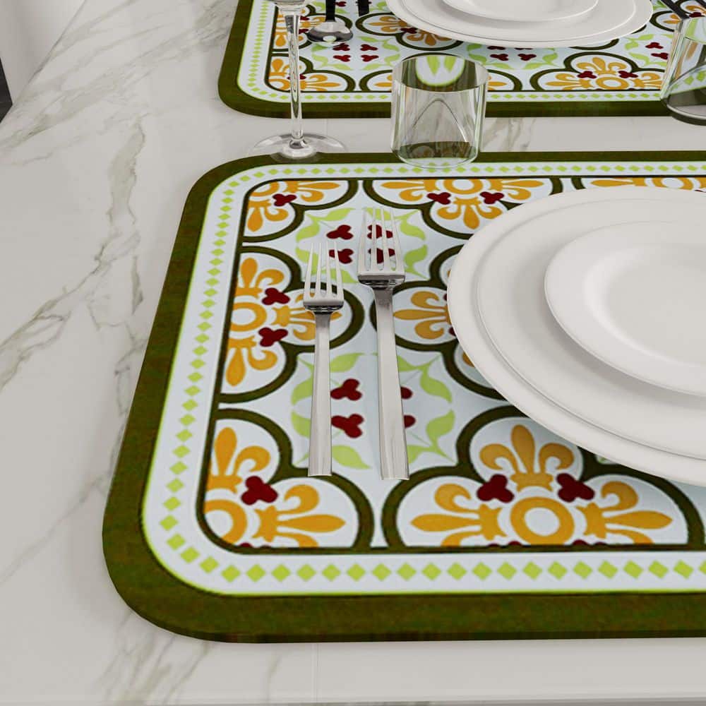 11.8 in. x 17.7 in. Green 4-Leaf Clover Leather Heat Resistant Placemats (Set of 6) - Hercitys