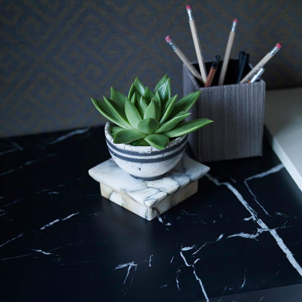 4 ft. x 8 ft. Laminate Sheet in 180fx Nero Marquina with SatinTouch Finish - Hercitys