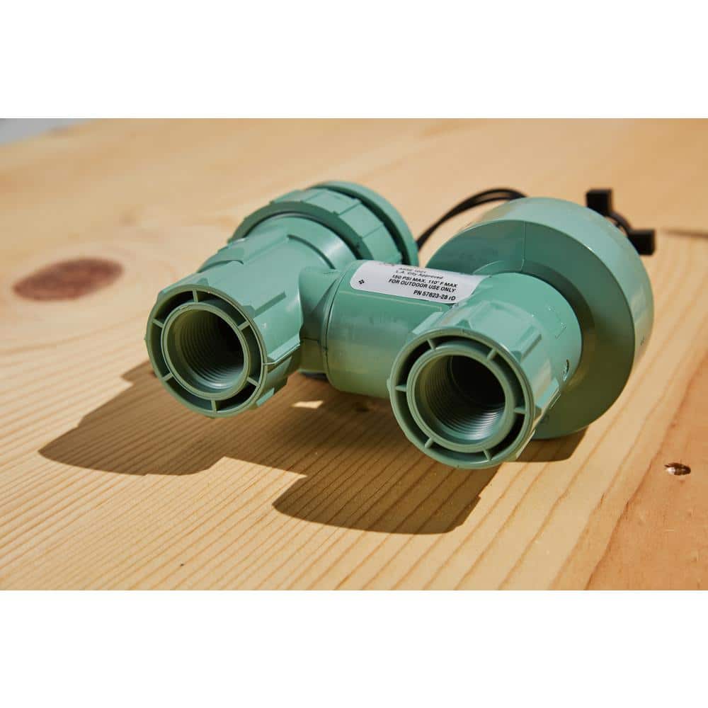 3/4 in. Plastic FPT Automatic Anti-Siphon Zone Valve - Hercitys