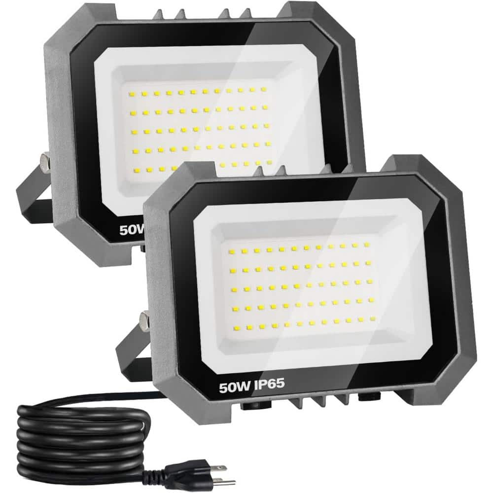 50-Watt 5000 Lumen M 120° Dusk to Dawn LED Waterproof Outdoor Super Bright Flood Light 5.9 ft. Plug for Garage, 2-Pack - Hercitys