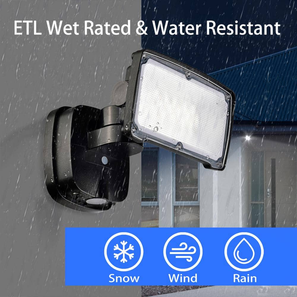 26-Watt 2500 Lumen Black Dusk to Dawn Control 1 Head Outdoor LED Security Flood Light (1-Pack) - Hercitys