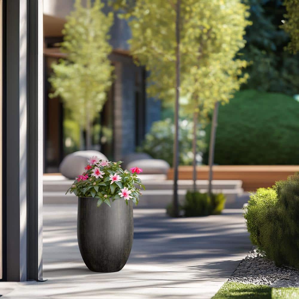 17 in. Large Bronzed Black Concrete Round planter / Pot with drainage holes - Hercitys