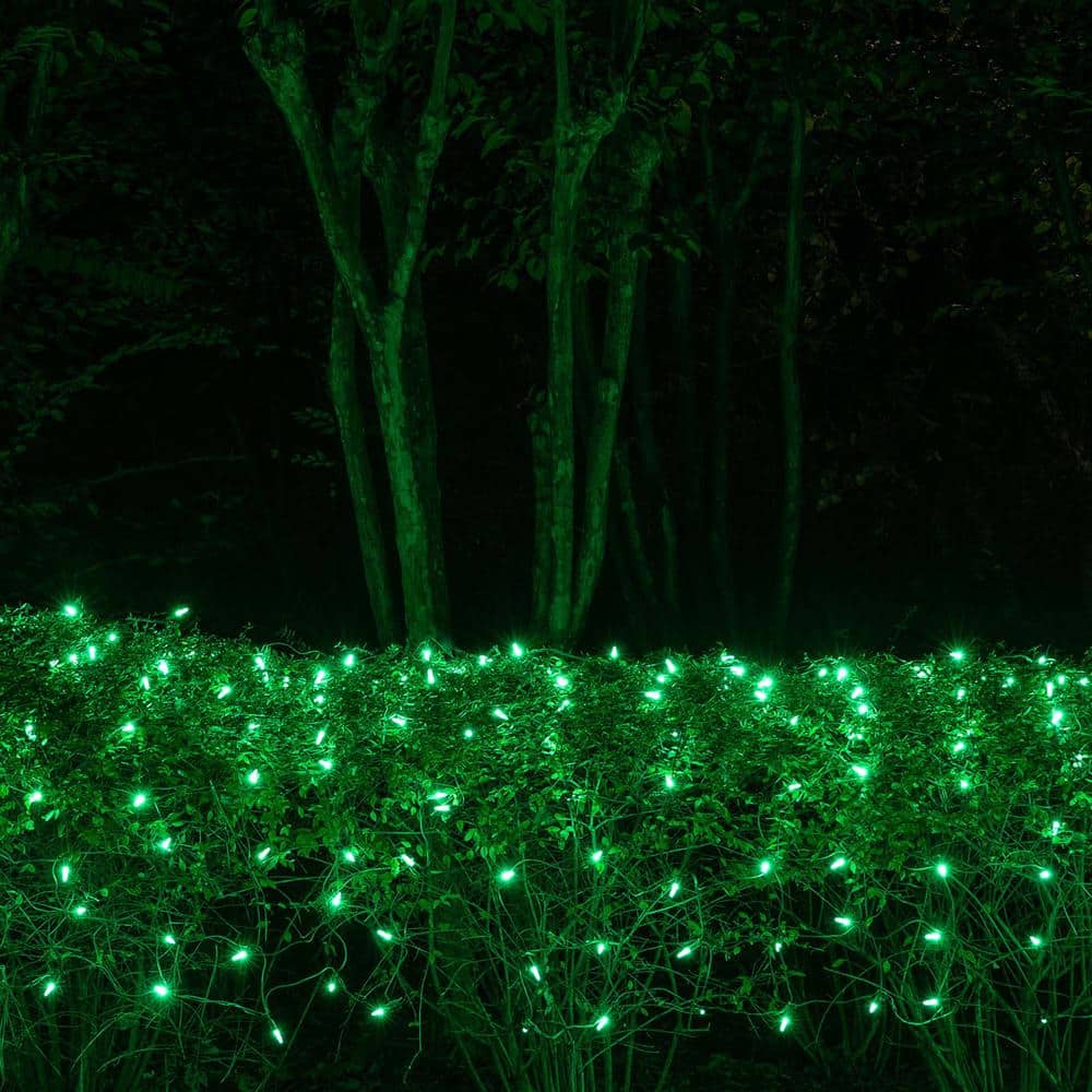 48 in. x 72 in. 100-Light M5 LED Green Net Light Set - Hercitys
