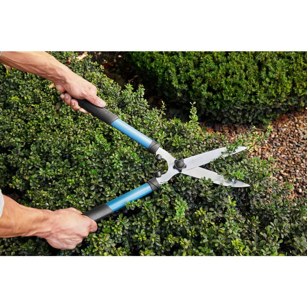 23 in. Hedge Shear - Hercitys