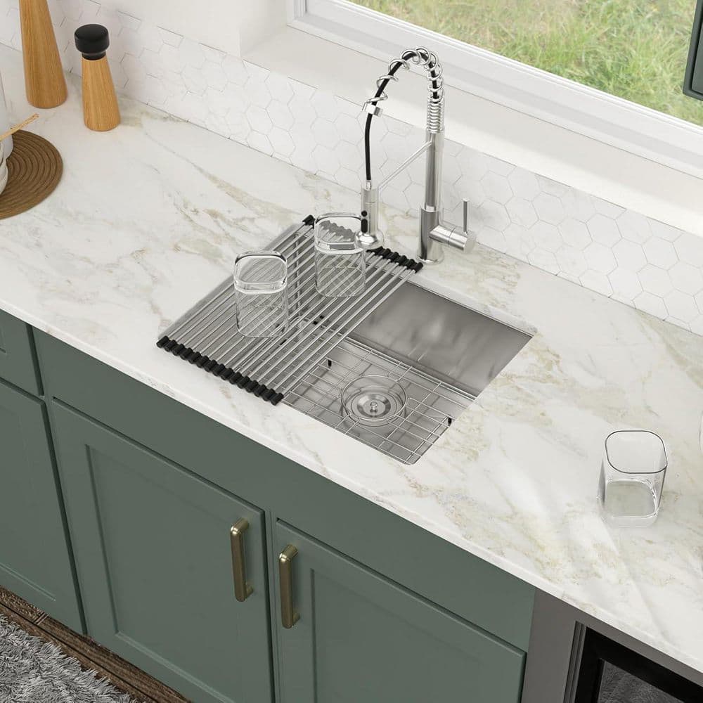 23 in. Undermount Kitchen Sink Single Bowl 16-Guage Stainless Steel Sink with Bottom Grid - Hercitys