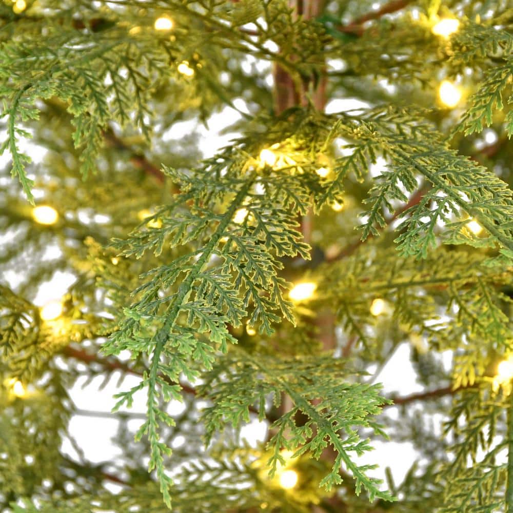 4 ft. Prelit Mountain Cedar Artificial Christmas Tree - Hercitys