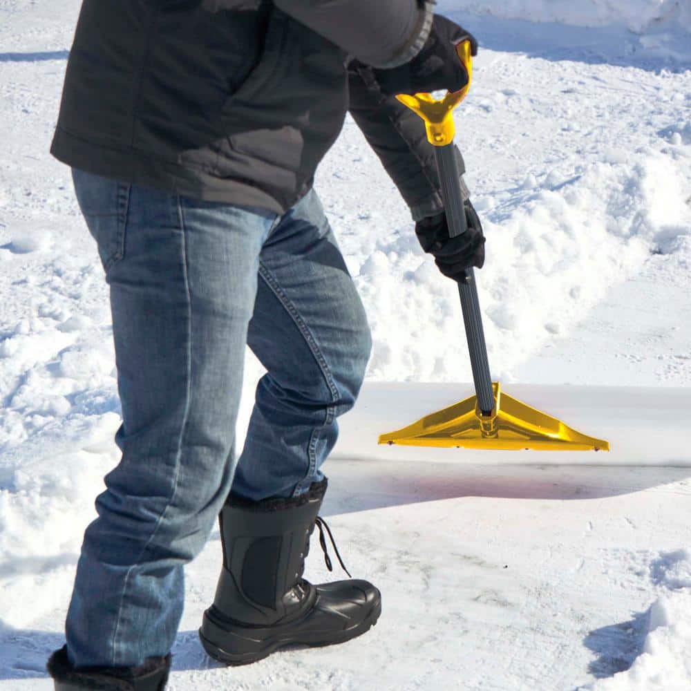 24 in. Industrial Grade Snow Pusher with Versa Grip - Hercitys