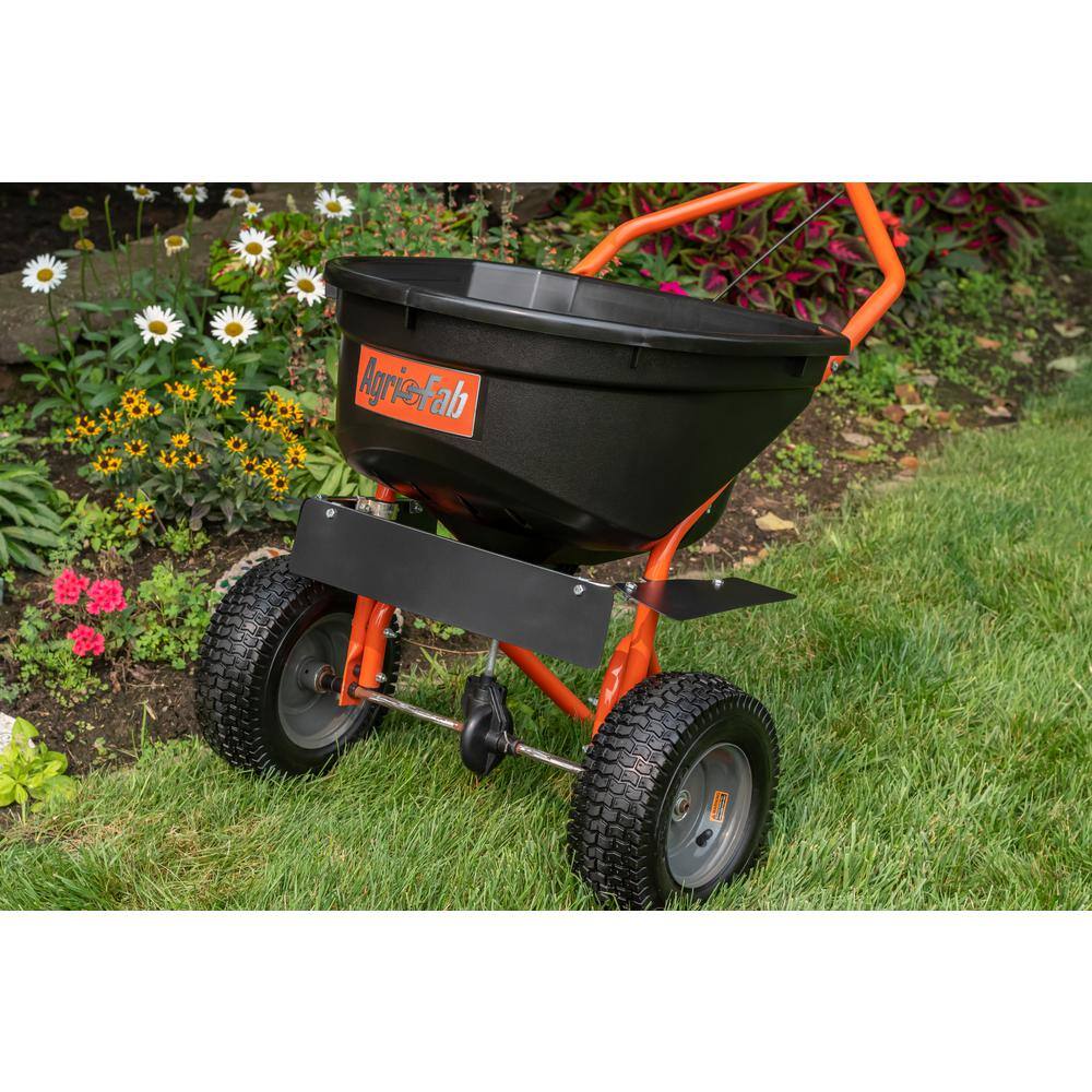 17,500 sq. ft. Coverage Push Broadcast Spreader - Hercitys