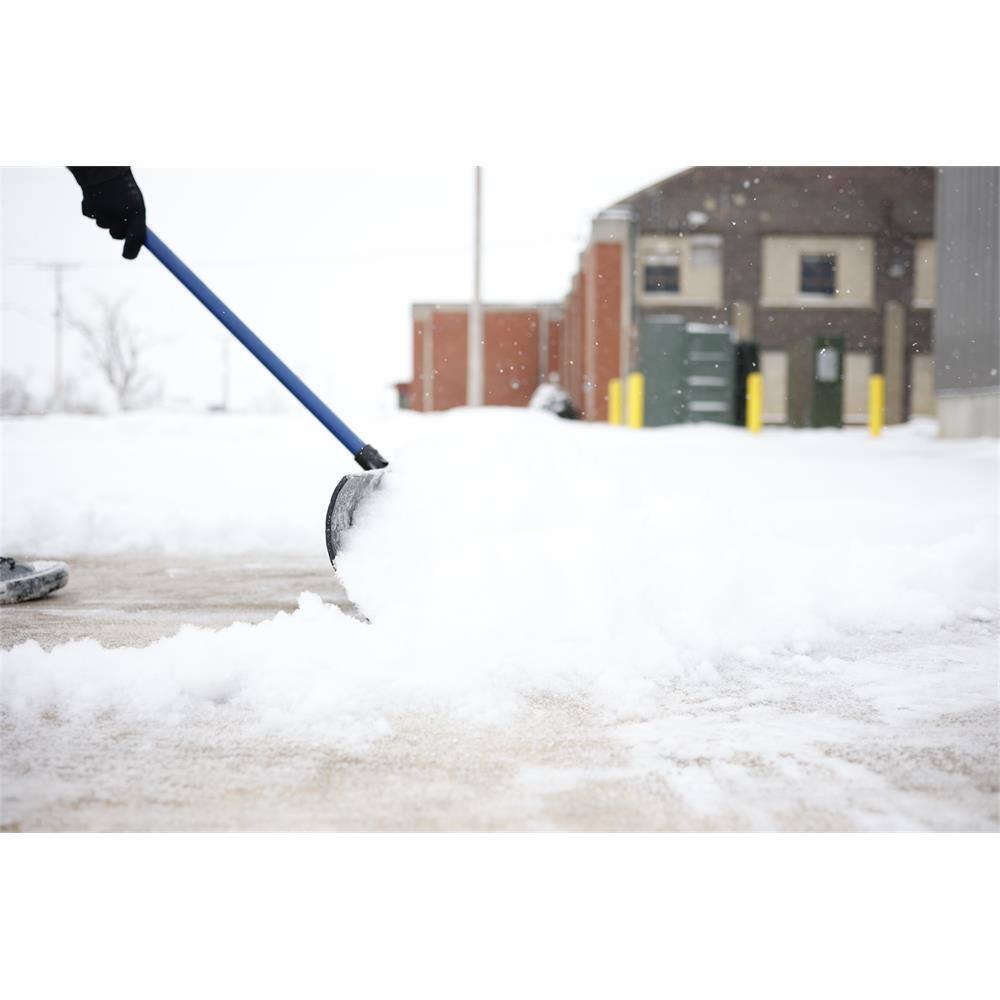 48 in. Snow Polar Pusher, Fiberglass Handle, UHMW Blade Material - Hercitys