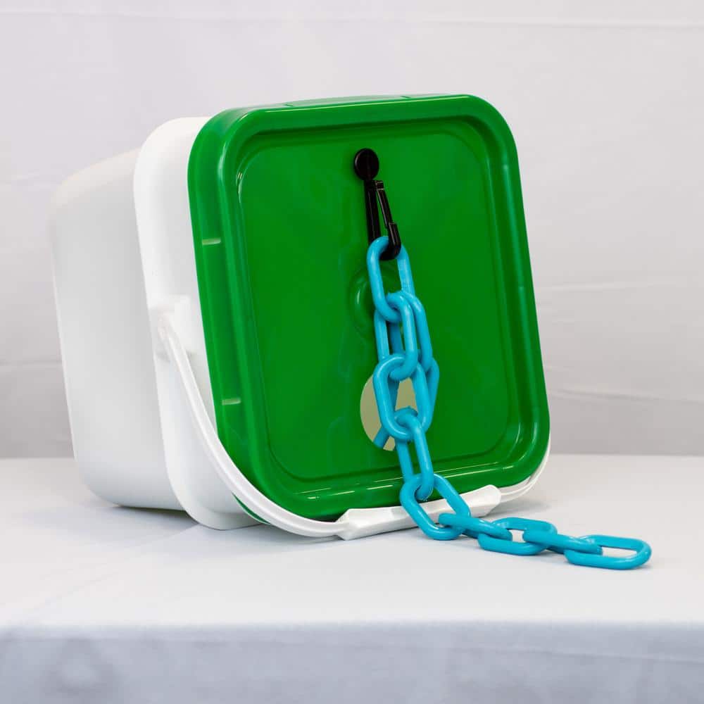 2 in. (#8, 51 mm) x 65 ft. Heavy Duty Plastic Safety Chain Turquoise in a Pail - Hercitys