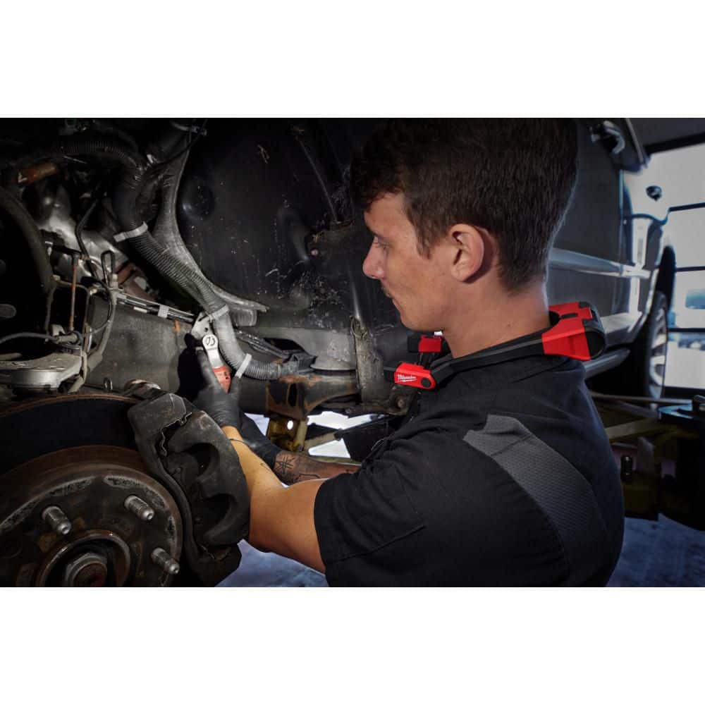 400 Lumens LED REDLITHIUM Rechargeable Neck Light and 445 Lumens LED REDLITHIUM USB Rover Pocket Flood Light - Hercitys