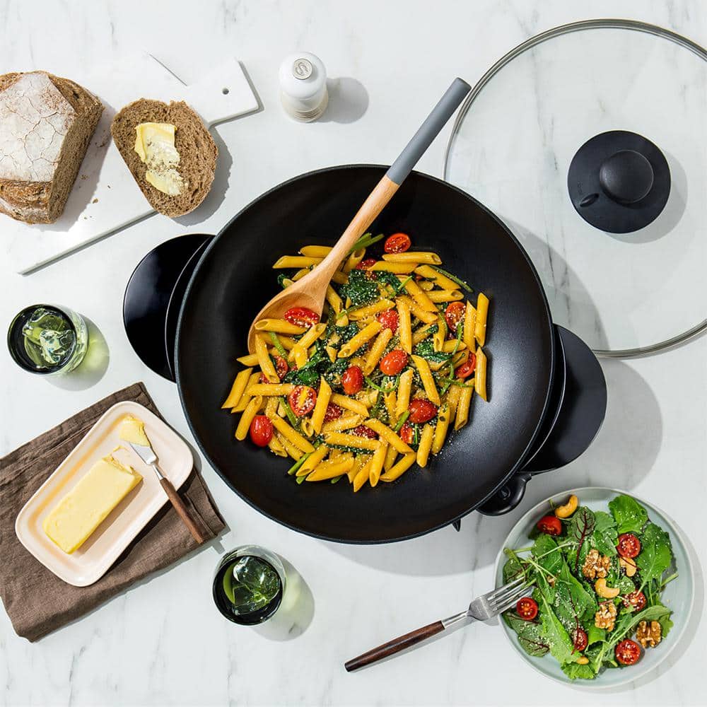 5 Qt. Black Cast Metal Non-Stick Electric Wok with Lid - Hercitys